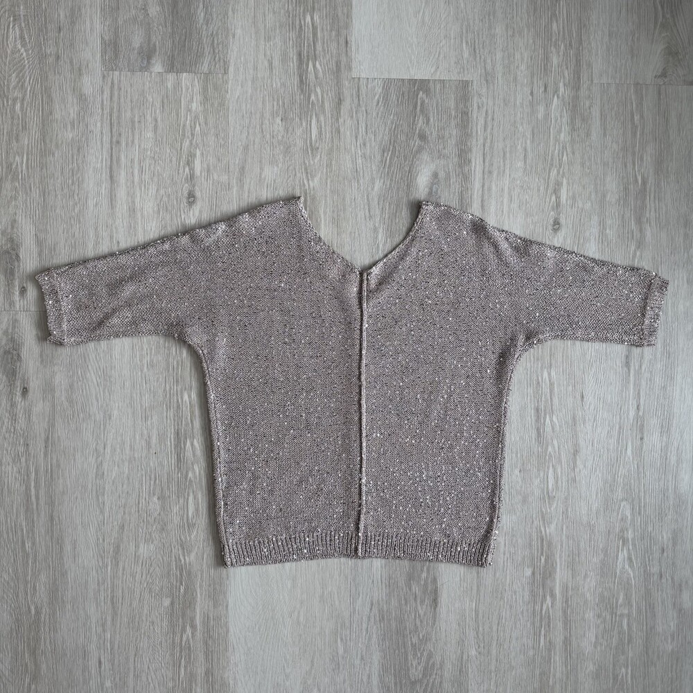 WD NY Sequin Knit V-Neck Sweater Taupe Silver Sparkle Short Sleeve Size Small - Picture 2 of 11